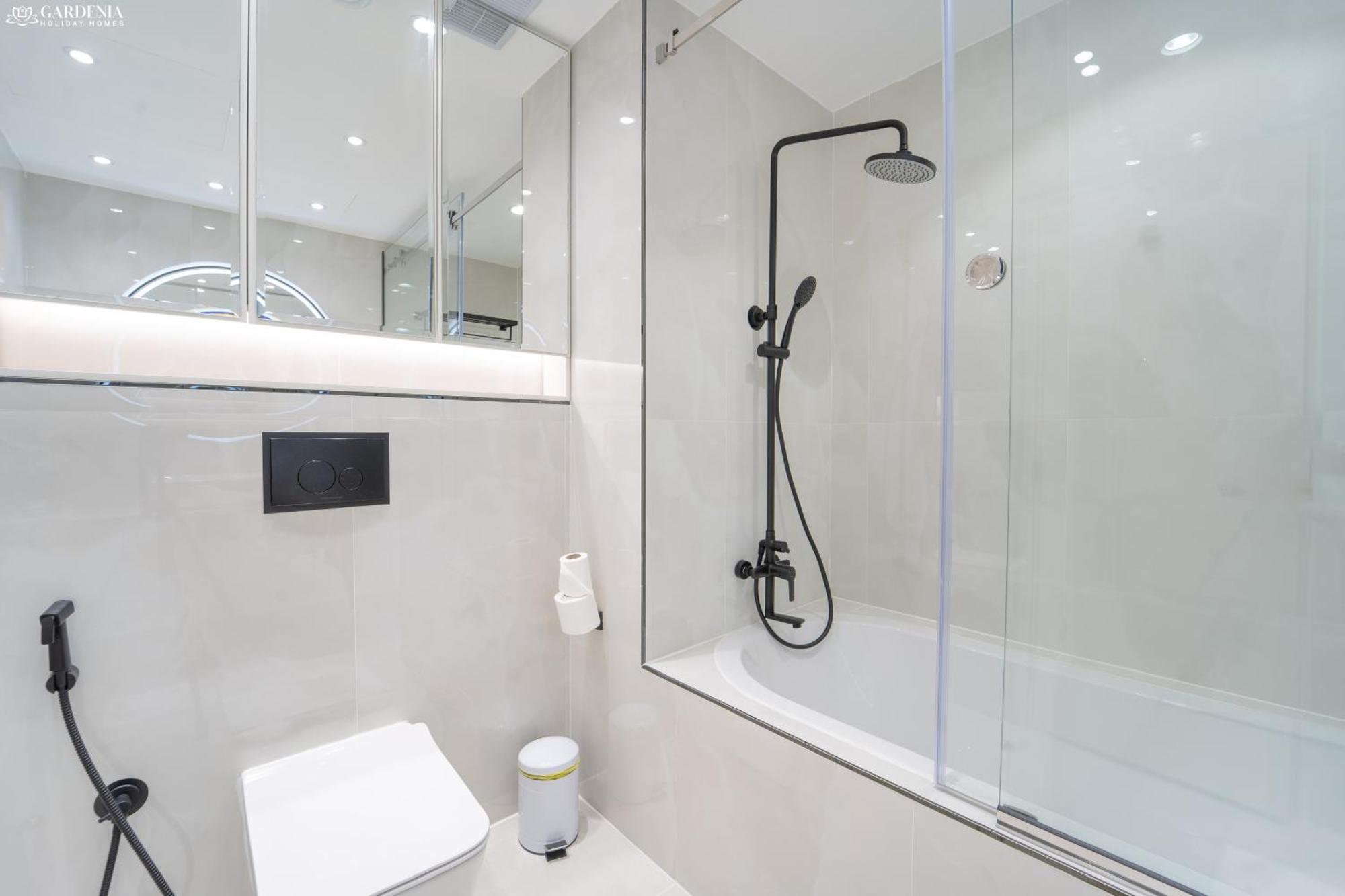 Jbr Amwaj 4 , Upgraded Sea And Ain Dubai Views, 2M Walk To Beach By Gardenia Suitse Exterior photo